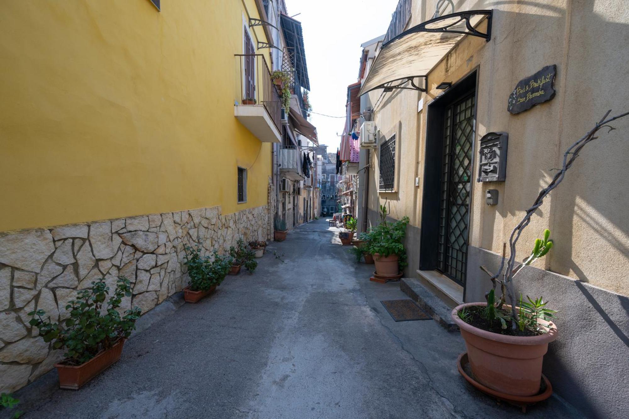Bnb San Barnaba Catania Luaran gambar